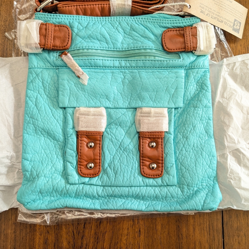 New Ampere Creations Vegan Leather Teal Crossbody Messenger Bag